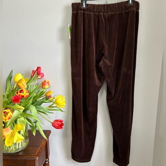 Pappagallo 2pc Track Suit - Picture 10 of 11